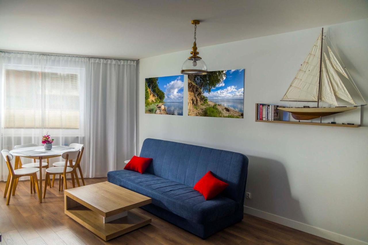 Ahoy Puck Apartament Przy Plazy Z Widokiem Na Morze Ngoại thất bức ảnh
