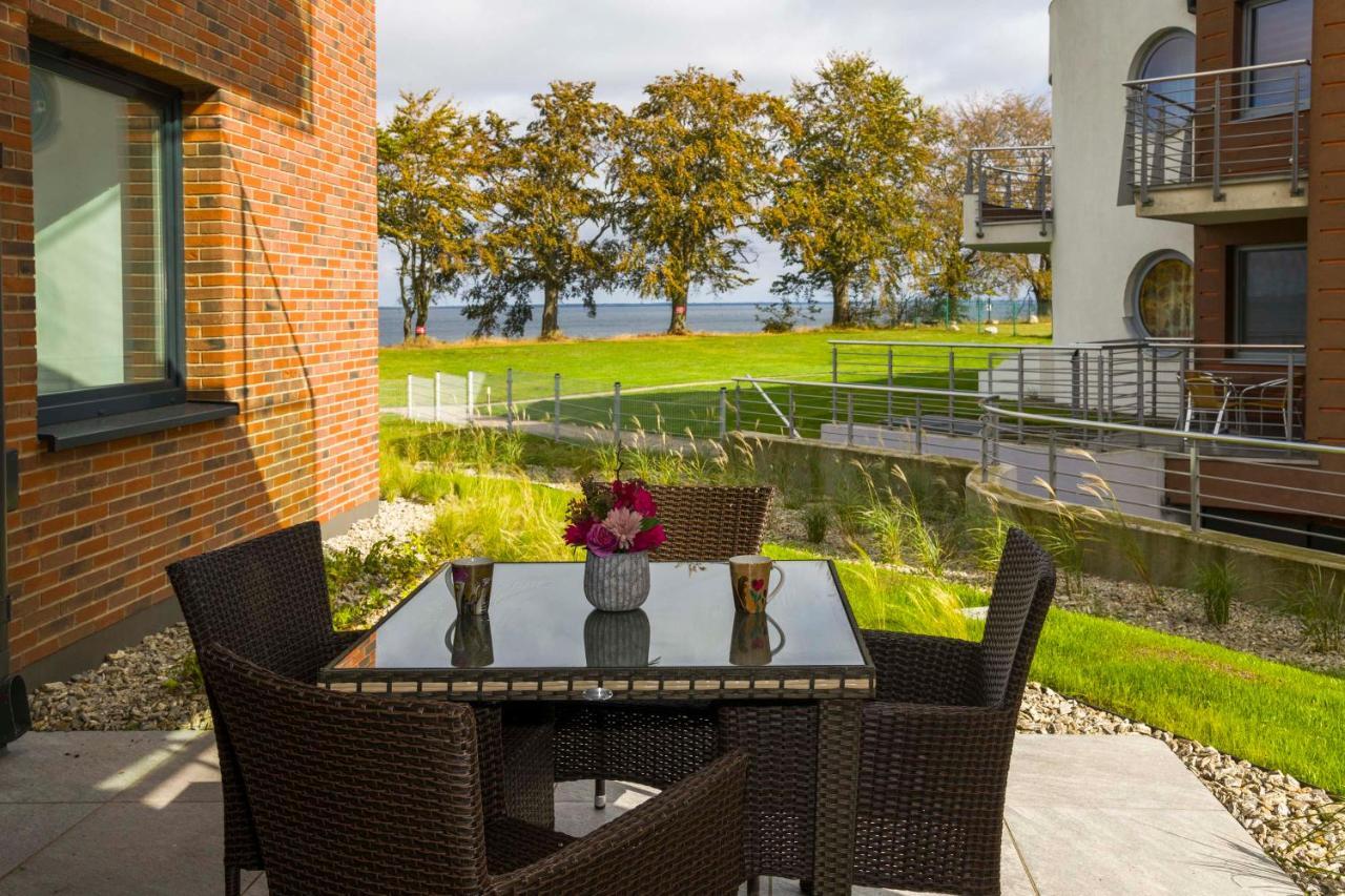 Ahoy Puck Apartament Przy Plazy Z Widokiem Na Morze Ngoại thất bức ảnh