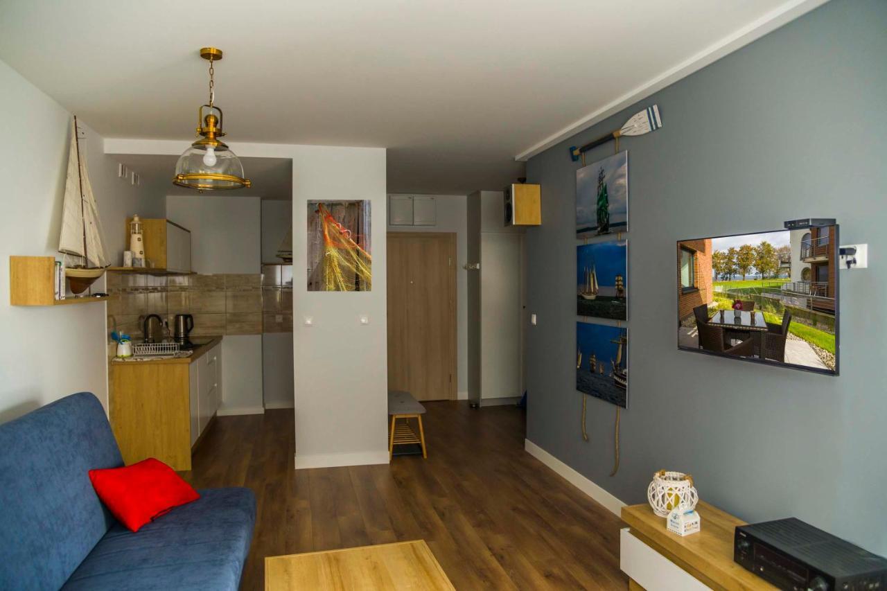 Ahoy Puck Apartament Przy Plazy Z Widokiem Na Morze Ngoại thất bức ảnh